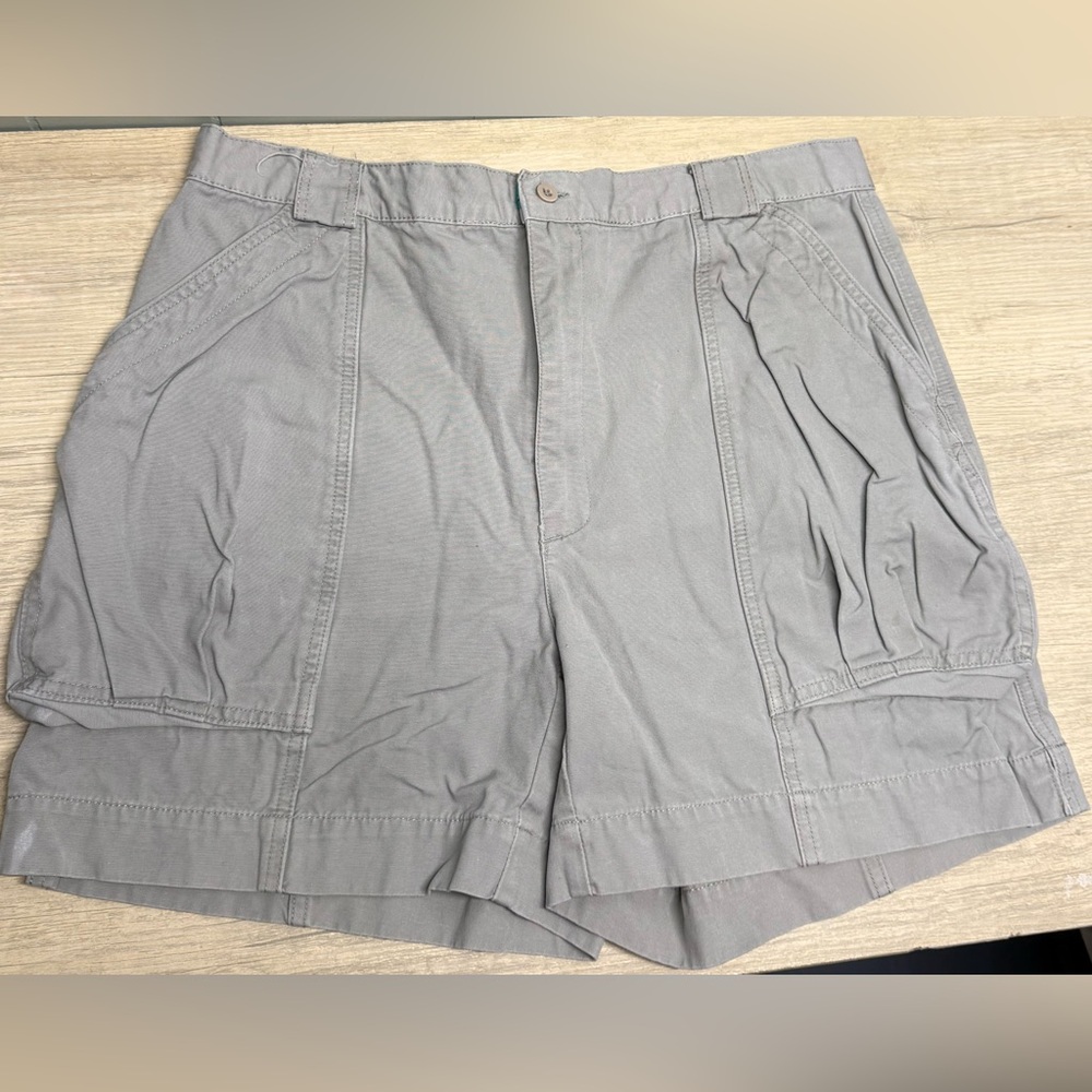 Columbia Men's Cargo Shorts in Gray